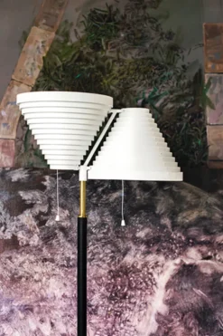 A810 Golvlampa