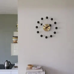 Ball Clock Väggklocka