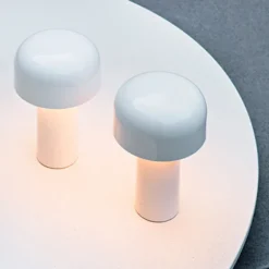 Bellhop Battery Portable Bordslampa