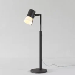 Bezzy 128 Bordslampa
