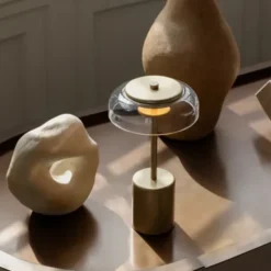 Bordslampa Blossi Portable Mini