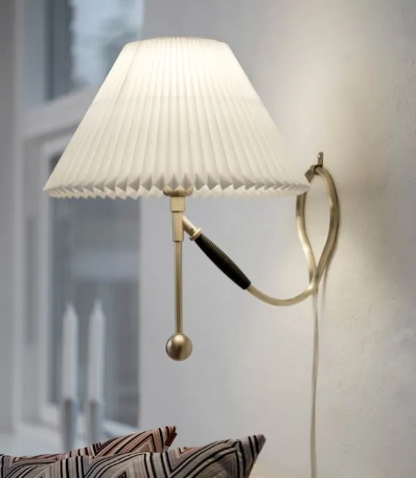 306 Bord/Vägg Lampa Mässing