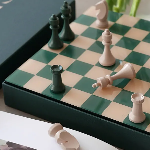 Chess Classic Spel