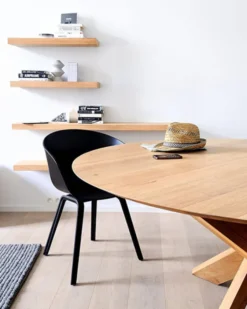 Circle Matbord