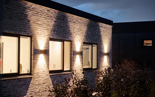 Cube LED Vägglampa