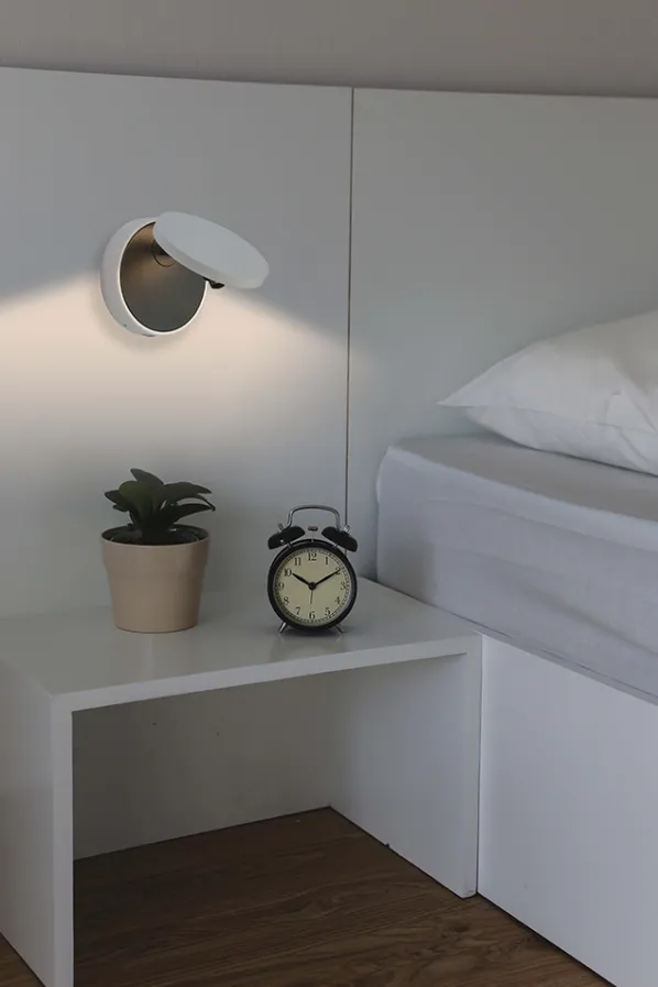 Dot W120 Vägglampa