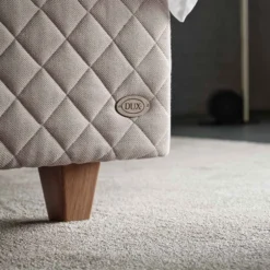 Dux Sustainable Comfort Sängben Koniska