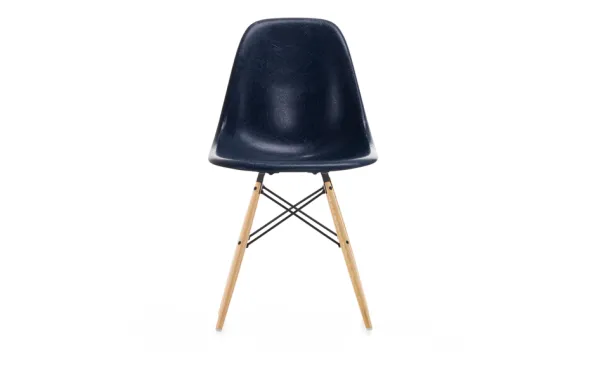 Eames DSW Fiberglass Stol