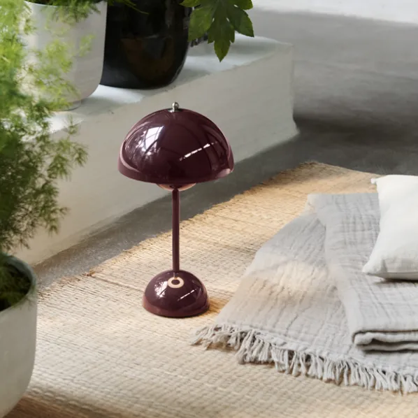 Flowerpot VP9 Portable Bordslampa