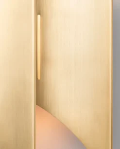 Gothic I Vägglampa