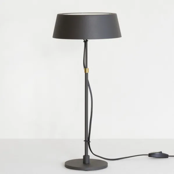Karl 926 Bordslampa Hög