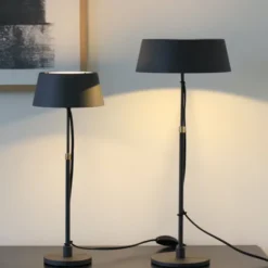 Karl 926 Bordslampa Hög