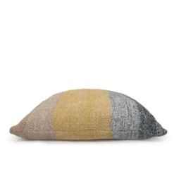 Knitted Stripes Kuddfordral Yellow