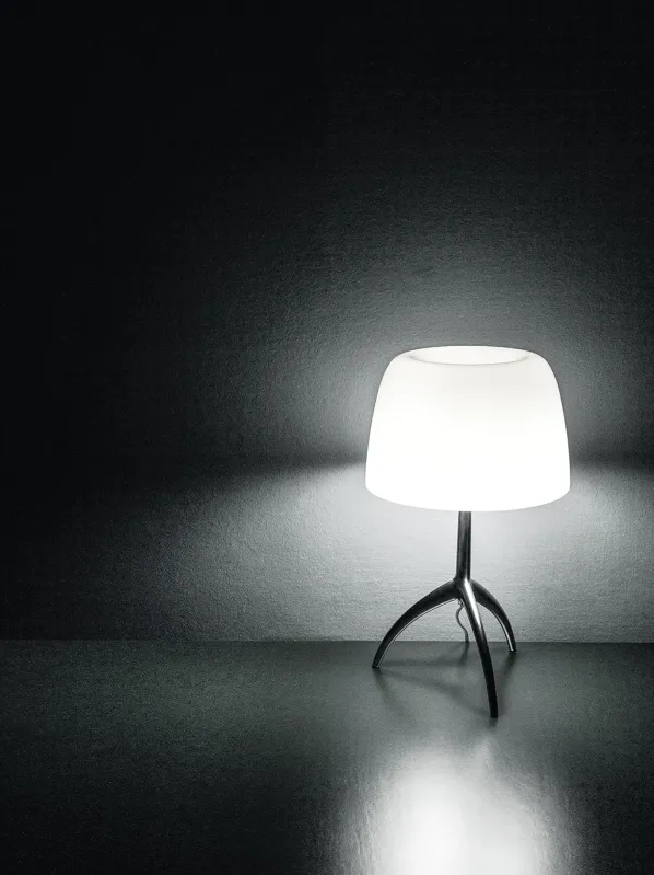 Lumiere Grande Bordslampa