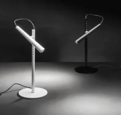 Magneto Bordslampa
