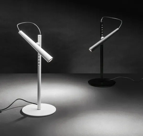 Magneto Bordslampa