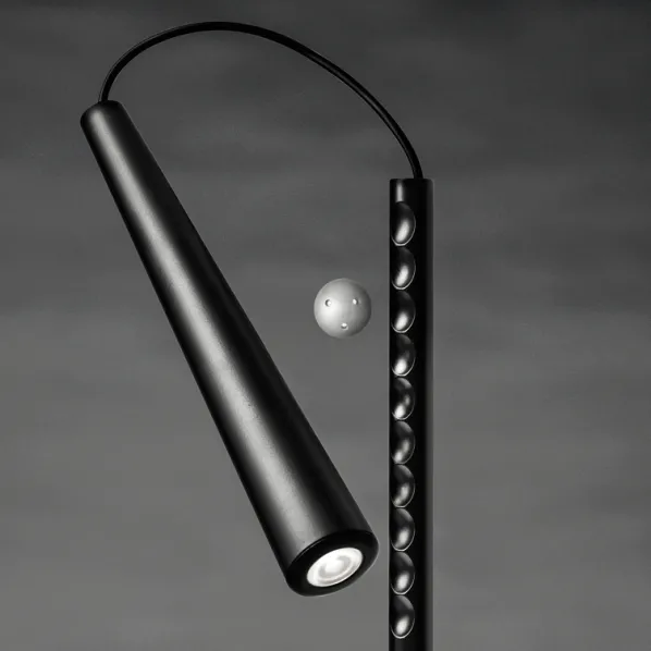 Magneto Bordslampa