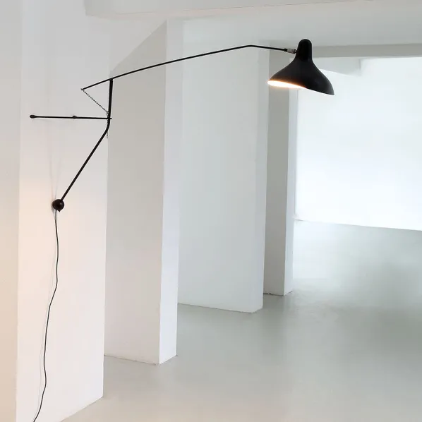 Mantis BS2 Vägglampa