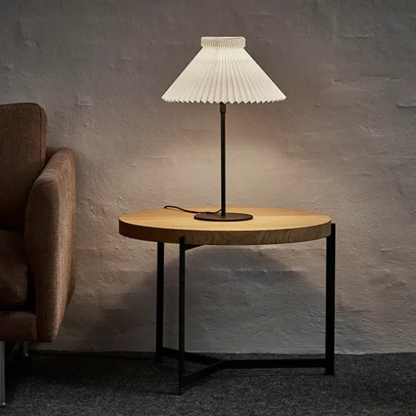 Model 334 Bordslampa