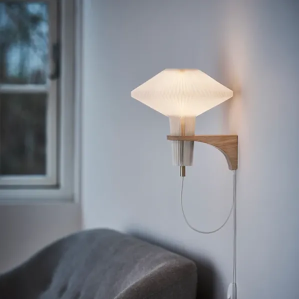 Model 204 Vägglampa