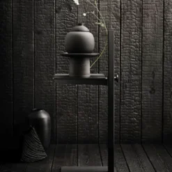 Museum Sidetable