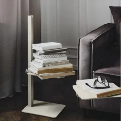 Museum Sidetable