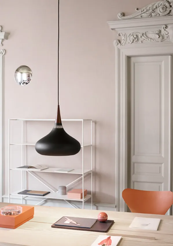Orient Black Taklampa