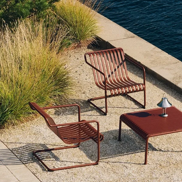 Palissade Cantilever Lounge Chair