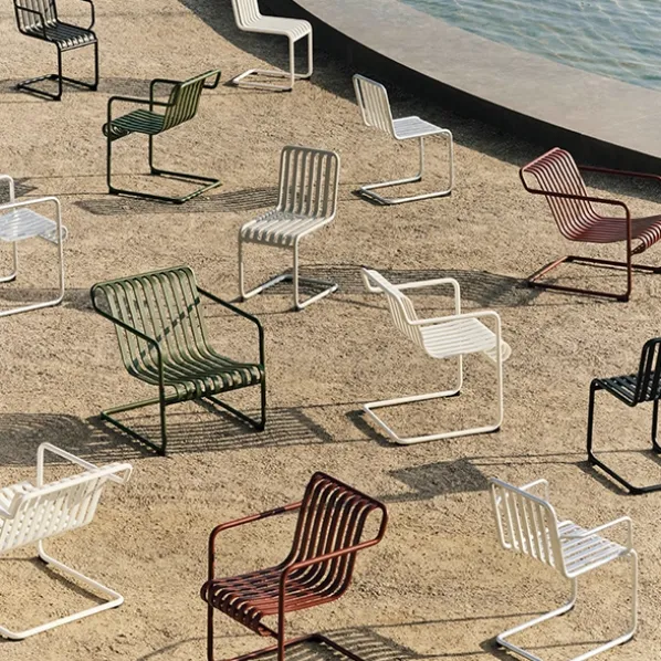 Palissade Cantilever Lounge Chair