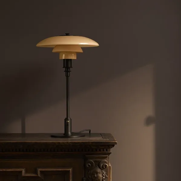 PH 3/2 Dusty Terracotta Limiterad 2025 Bordslampa