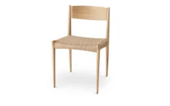 Pia Chair