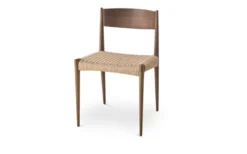 Pia Chair