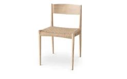 Pia Chair