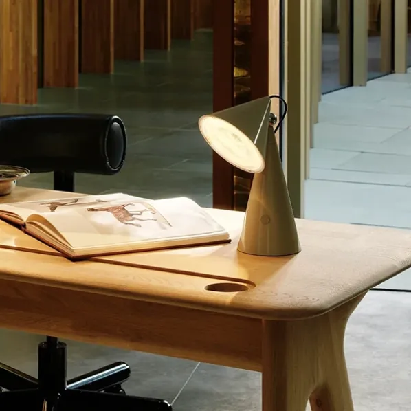 Pose Portable Bordslampa