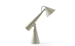 Pose Task Light Bordslampa
