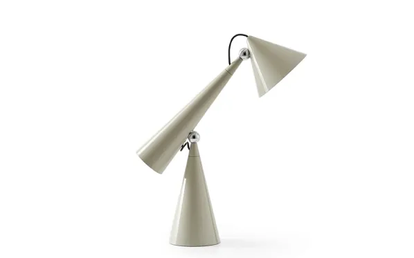 Pose Task Light Bordslampa
