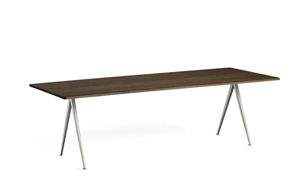 Pyramid Table 02 Matbord