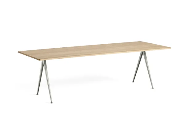 Pyramid Table 02 Matbord