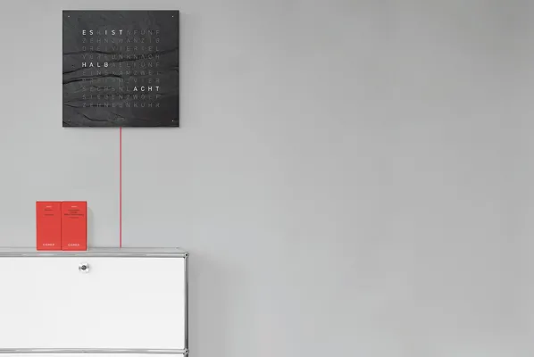 QlockTwo Earth 45 Creator’s Edition Metamorphite