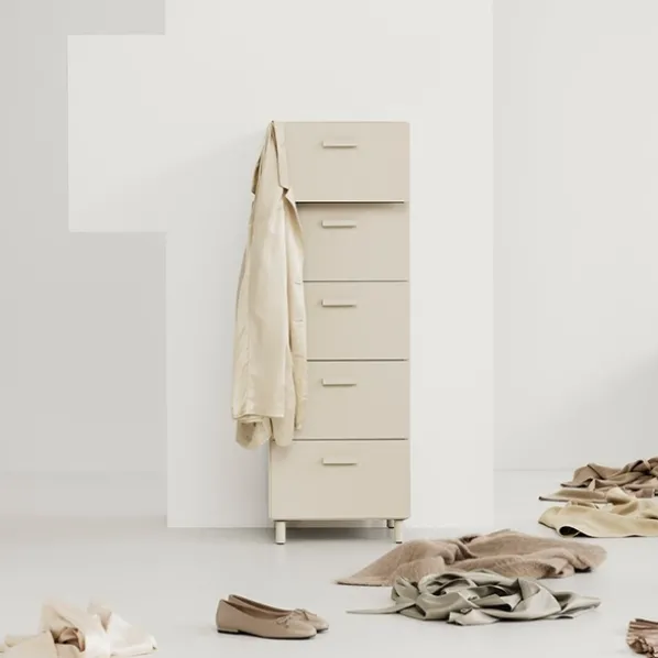 Relief Byrå Hög Med Fot