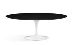 Saarinen Matbord Ovalt