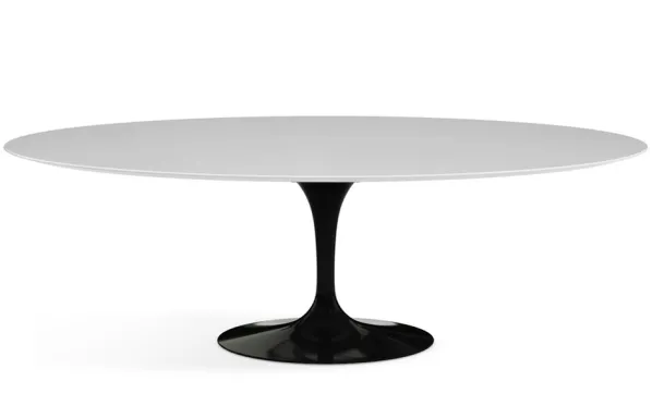 Saarinen Matbord Ovalt