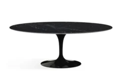 Saarinen Matbord Ovalt