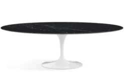 Saarinen Matbord Ovalt