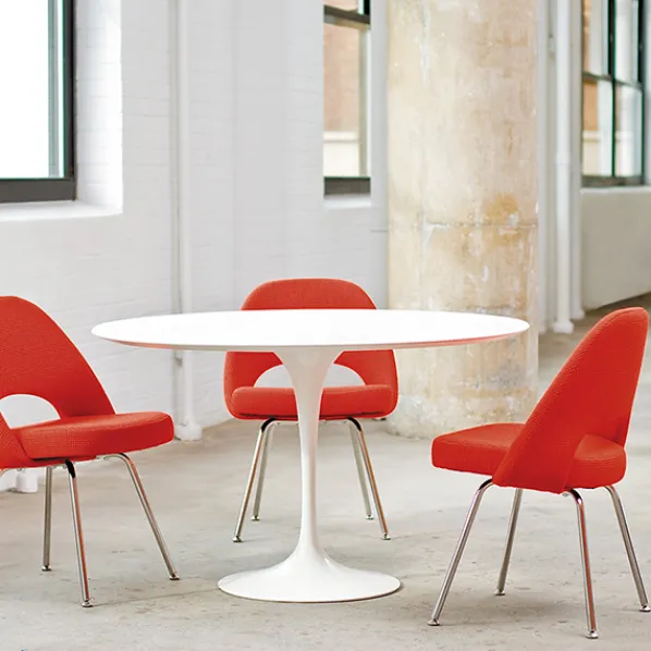 Saarinen Matbord Runt