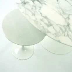 Saarinen Småbord Ovalt