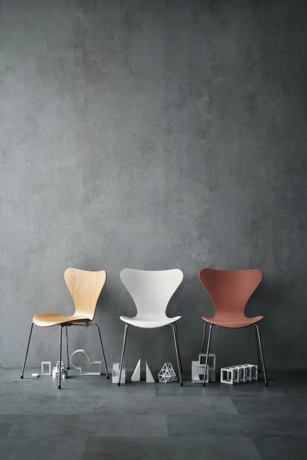 Sjuan 3107 Stol Helklädd läder Grace Walnut