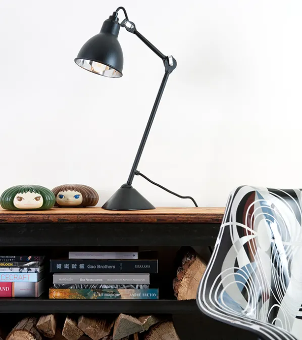 205 Skrivbordslampa
