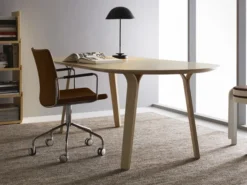 Stella Kontorsstol Elmo Nordic Och Libri Skrivbord Ek