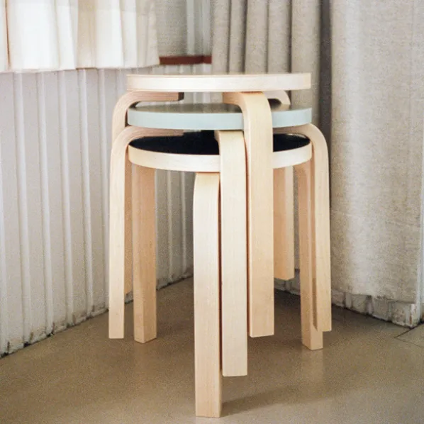 Stool 60 Pall